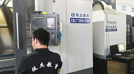 學(xué)校環(huán)境 學(xué)校環(huán)境