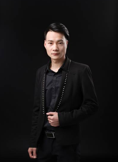 王老师 王老师