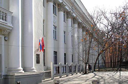 格涅辛音乐学院