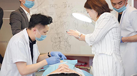 上海极白国际美牙培训学校环境