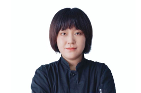 董老师 (2) 董老师 (2)