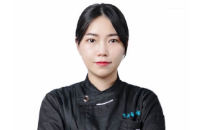 周老师 (1) 周老师 (1)