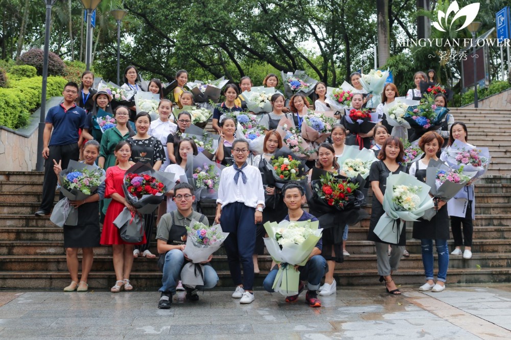 深圳茗花秀花艺培训学校简介 深圳茗花秀花艺培训学校简介