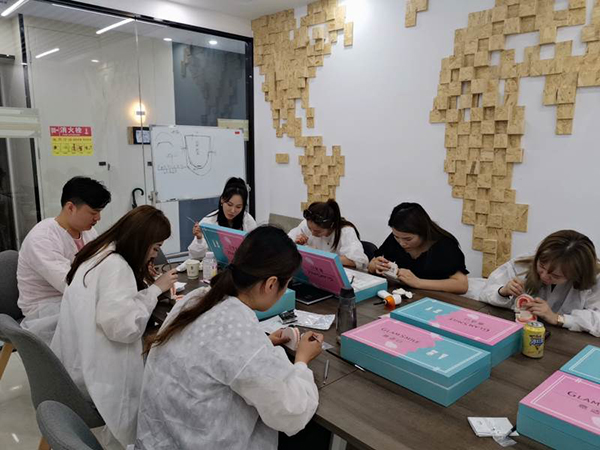 学员自主学习过程中 学员自主学习过程中