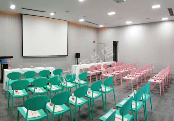 华美优理论教学课堂