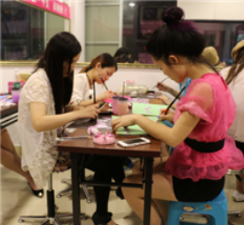 认真学习的学员