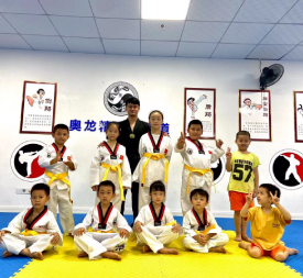 小跆拳道学员们的合照