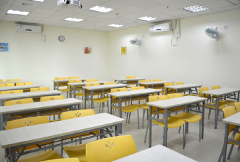 课室