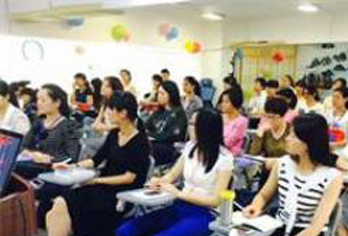 授課現(xiàn)場 授課現(xiàn)場