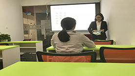 授課現(xiàn)場 授課現(xiàn)場