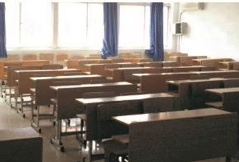 课室
