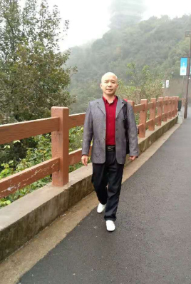 王老师 王老师