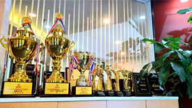 新通教育获奖图