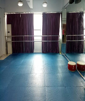 訓(xùn)練室 訓(xùn)練室