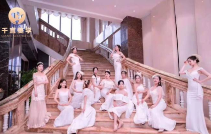 佛山形体礼仪全能班