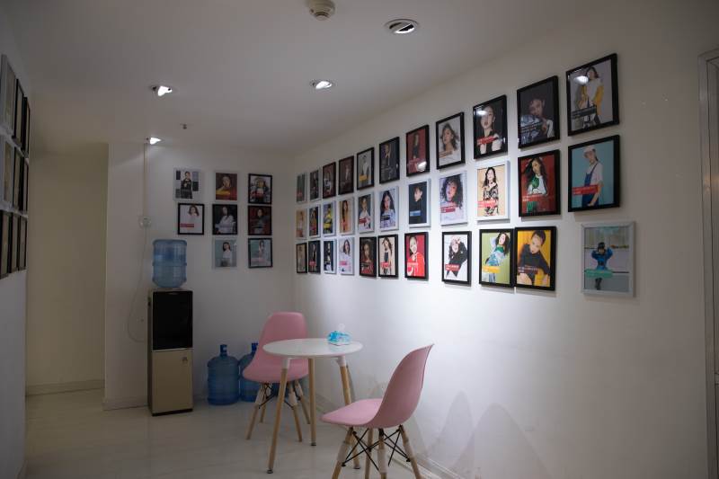 丝路鑫妃上古精英模特培训中心