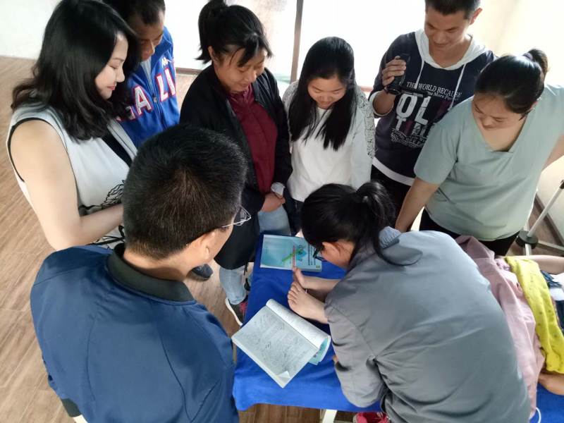 郑州穆清中医学堂机构