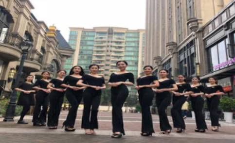 长沙胡贝儿个人形象设计学院