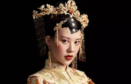 武昌化妆师影视强化班 (1)