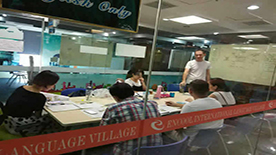 教學(xué)現(xiàn)場(chǎng) 教學(xué)現(xiàn)場(chǎng)