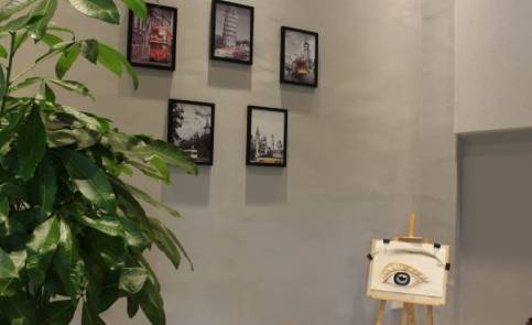 长沙玩美化妆美甲美容学院