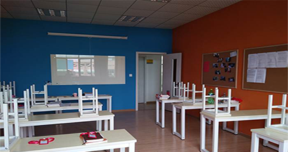 東莞莞?jìng)鱾髅剿嚳冀逃行?></div><div   id= 東莞莞?jìng)鱾髅剿嚳冀逃行? width=