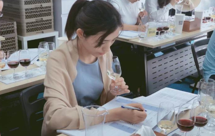 珠海WSET第二级葡萄酒与烈酒认证班