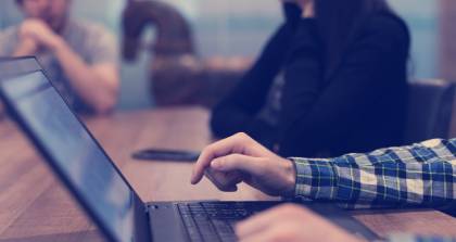 软件信息与服务专业初中起点6年制培训班 (1)