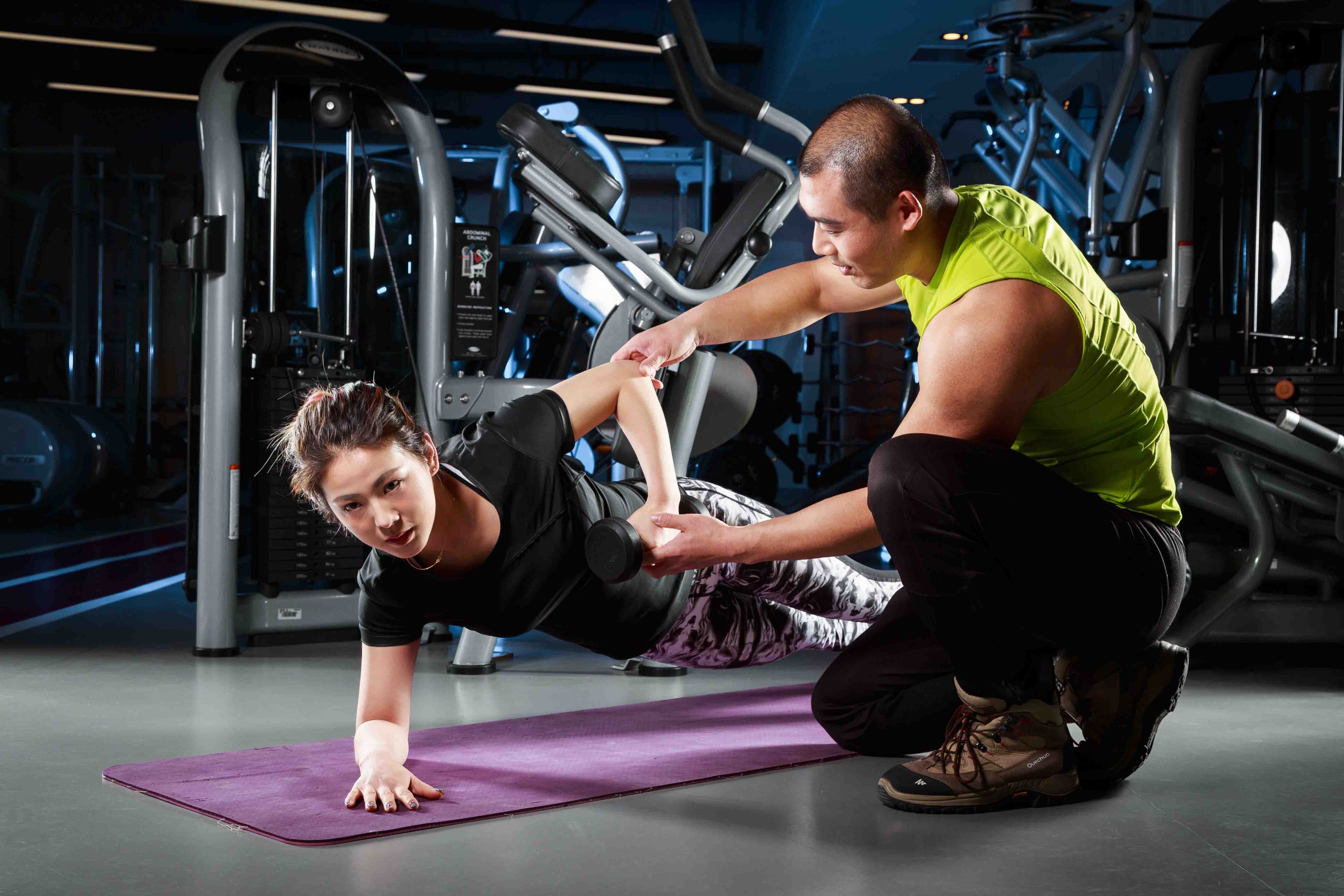 摄图网_500292642_教练指导训练（企业商用）