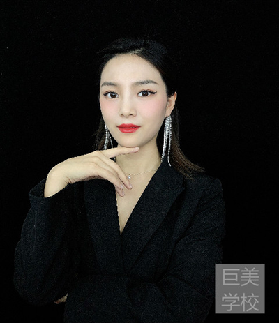 Molly Lee老师 Molly Lee老师