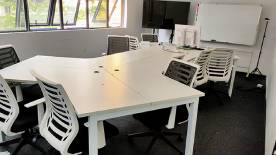 学校环境 (16) 学校环境 (16)