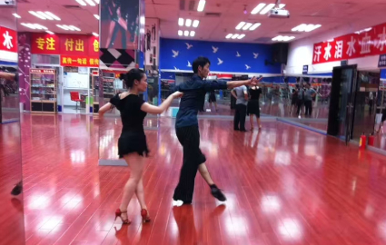 佛山拉丁舞一对一培训班