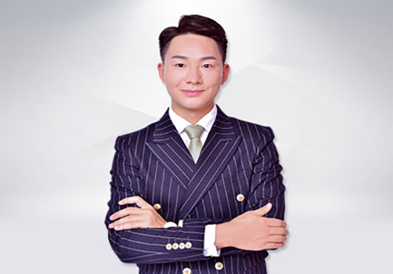梁老师 梁老师