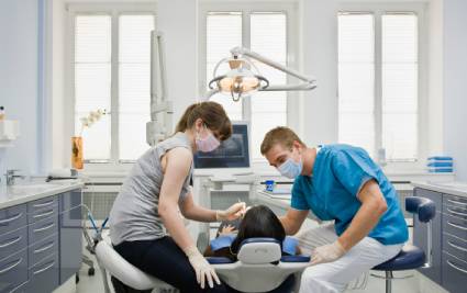 口腔医学大专招生课程