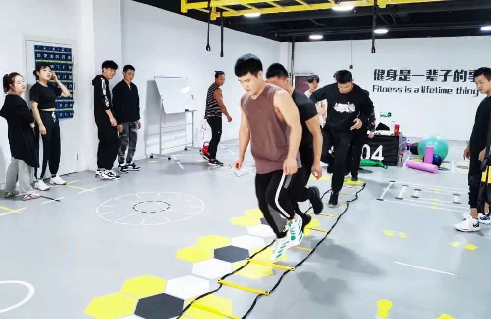 敏捷梯训练 敏捷梯训练