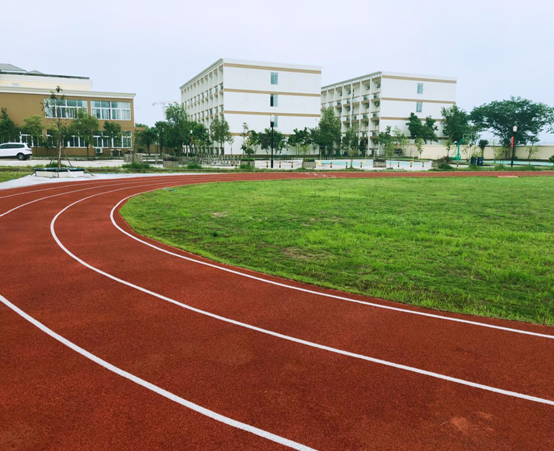 机构操场 机构操场