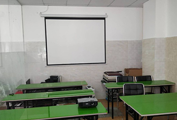 上課環(huán)境 上課環(huán)境