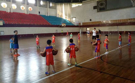 合肥极光篮球俱乐部