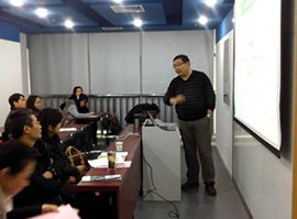 老师做剑桥雅思系列教材9的分析研讨会