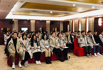 播音生考前密训