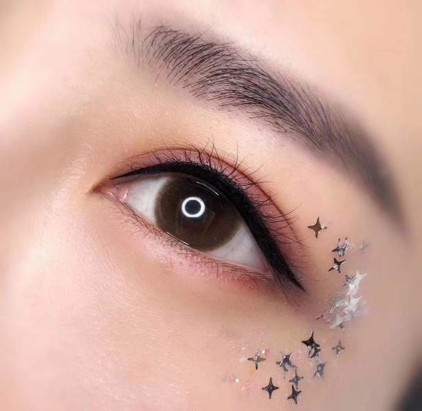 纹绣美睫作品三