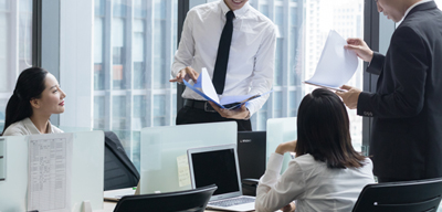 定期举行阶段测试