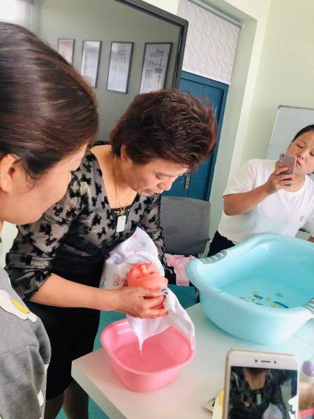 月嫂课程教学现场