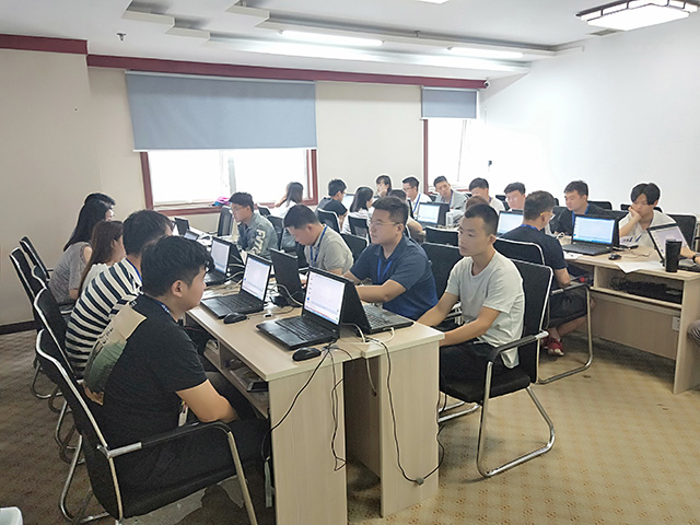 学习现场 学习现场