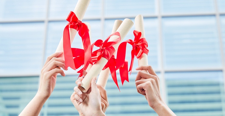 成都新学高考培训学校