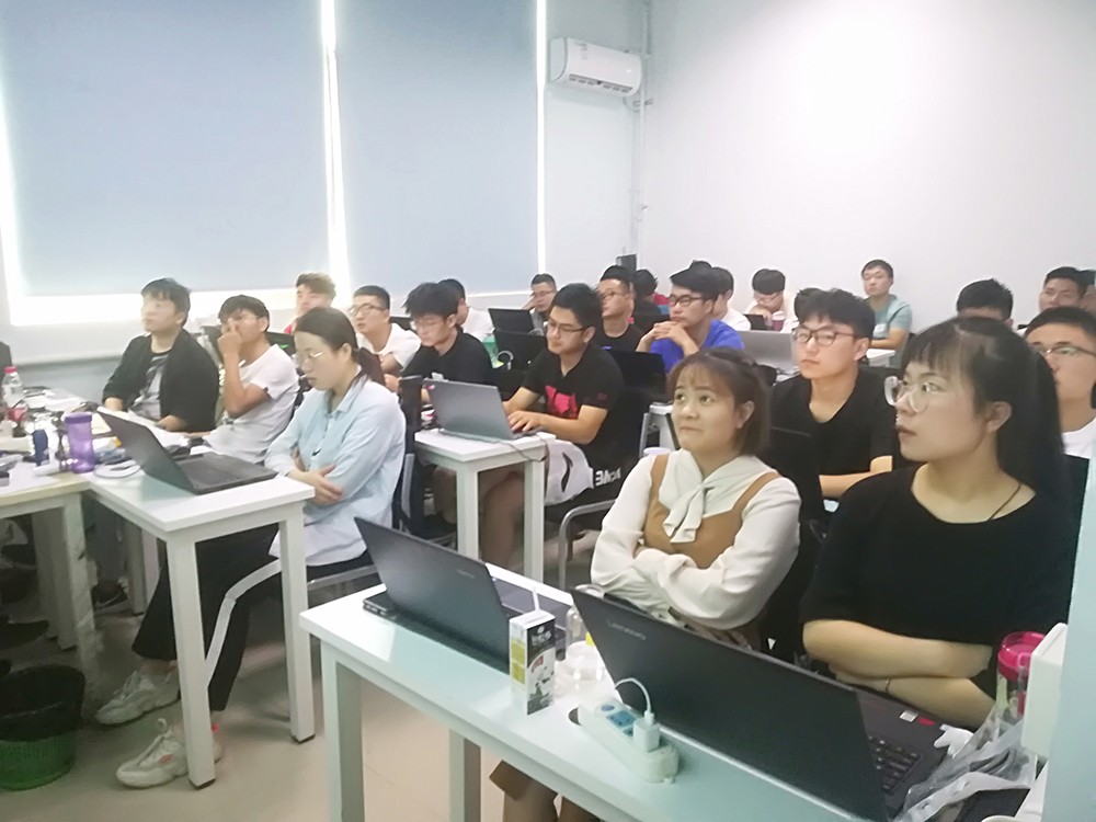 学习现场 学习现场