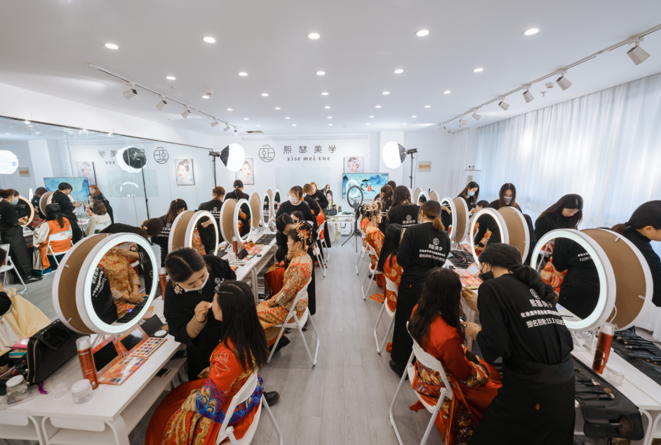 学员实操现场 学员实操现场