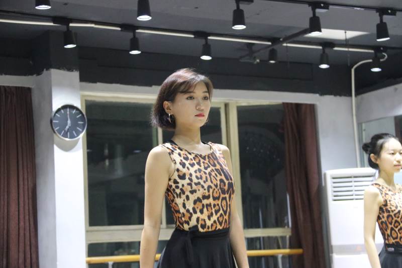 拉丁舞教学现场十