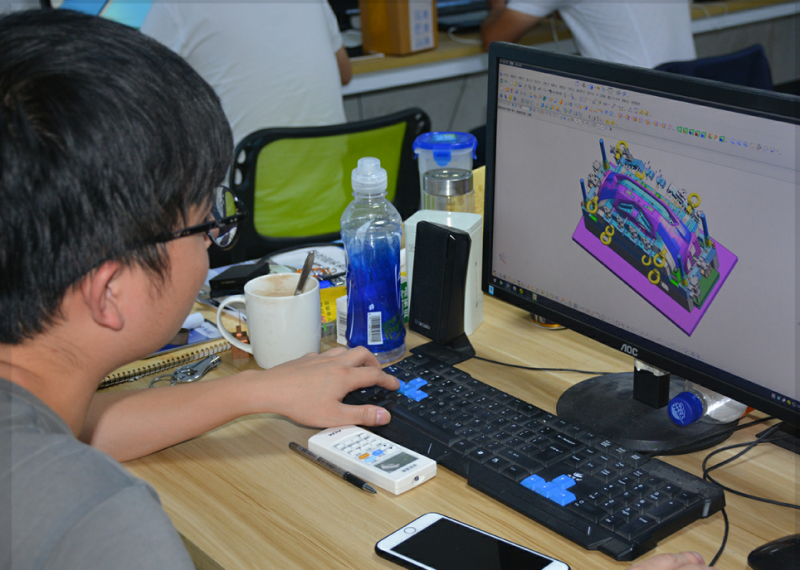 模具数控教学现场六