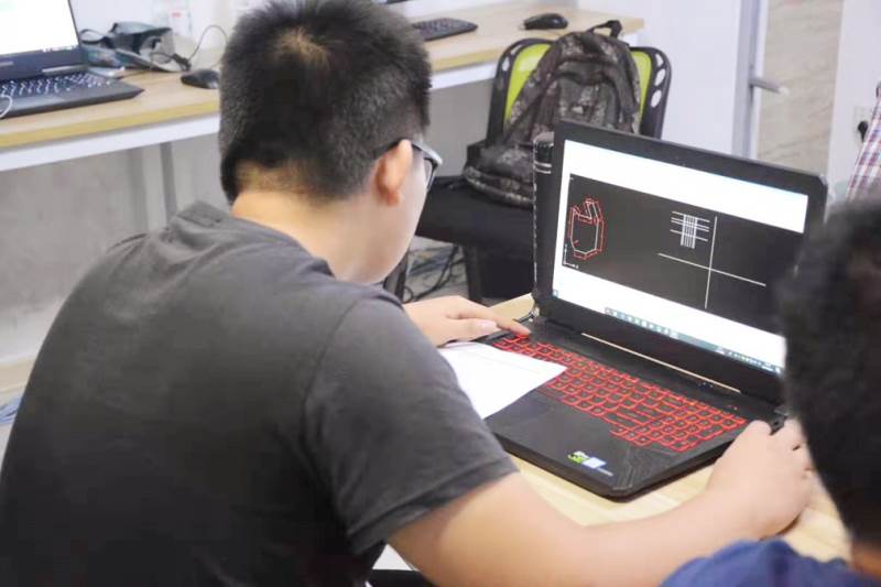 模具数控教学现场九